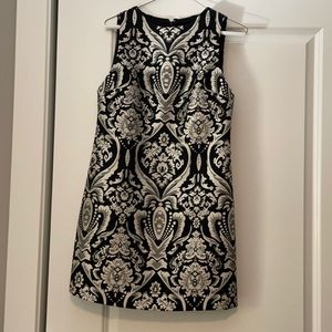 Alice + Olivia shift dress black and silver